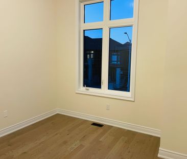 For Lease - 17 Hercules Club Drive, Richmond Hill, Ontario - Photo 3