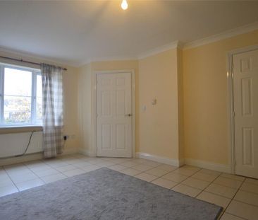 3 bedroom property to rent - Photo 1