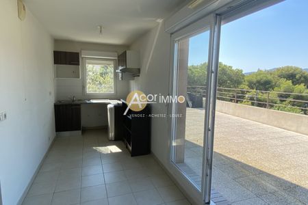 LA SEYNE, T2 avec 60m2 de terrasse - Photo 5