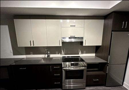 For Lease - 188 Fairview Mall Drive Unit# 605, Toronto, Ontario - Photo 4