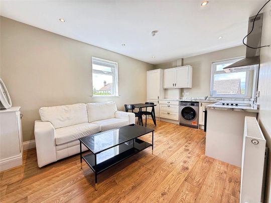 Randall Drive, Netherton, Merseyside, L30 - Photo 1