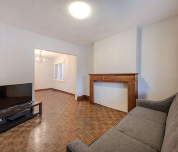 For Lease - 142 Gilbert Avenue, Toronto, Ontario - Photo 2