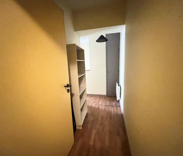 Location Appartement 1 pièce 27m² CASTRES 81100 - Photo 2