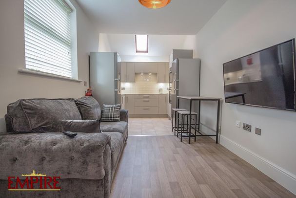 1 bedroom in a house share to rent - Photo 1