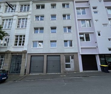 Wuppertal Elberfeld: Modernisierte und helle 3-Zimmerwohnung mit Ba... - Photo 5