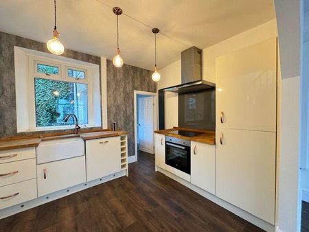 2 bedroom terraced house to rent - Photo 3