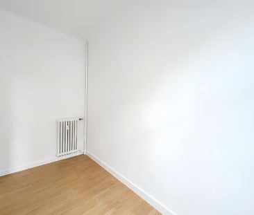 SANIERTE 3-ZIMMERWOHNUNG IM ALTBAU ZU MIETEN! - Foto 2