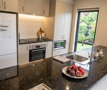 Secure & Low-Maintenance Living – Unit 58 / 8 ... - Photo 3