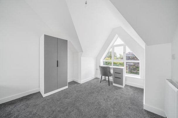 1 bedroom in a house share to rent - Photo 1