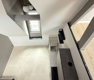 Duplex te huur in Tournai voor € 875 met 1 slaapkamer - Foto 1