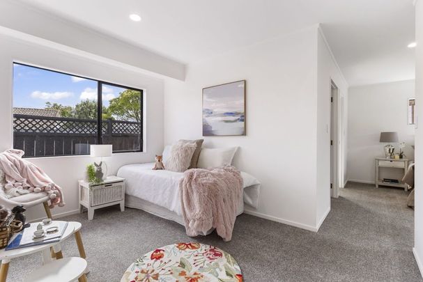 Somerville - Photo 1