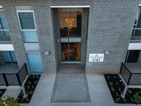 For Lease - 2782 Barton Street Unit# 1112, Hamilton, Ontario - Photo 1