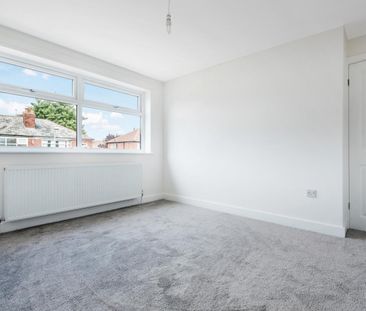 3 bedroom House To Let Total Size: 1089 SQ FT - Photo 3