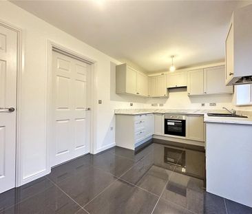 3 bedroom semi-detached house to rent - Photo 6