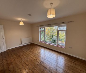 2 bedroom semi-detached bungalow to rent - Photo 6