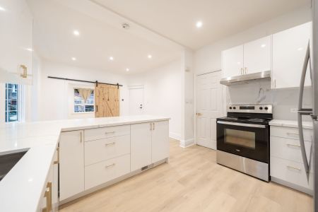 For Lease - 129 Balsam Avenue Unit# MAIN, LOWER, Hamilton, Ontario - Photo 4