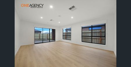 Amazing Family Home in Melton South!! - Photo 2