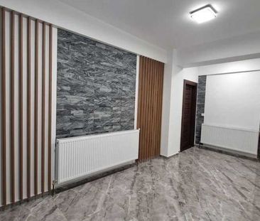Garsoniera impecabila cu loc parcare subteran zona Decebal - Fotografie 2