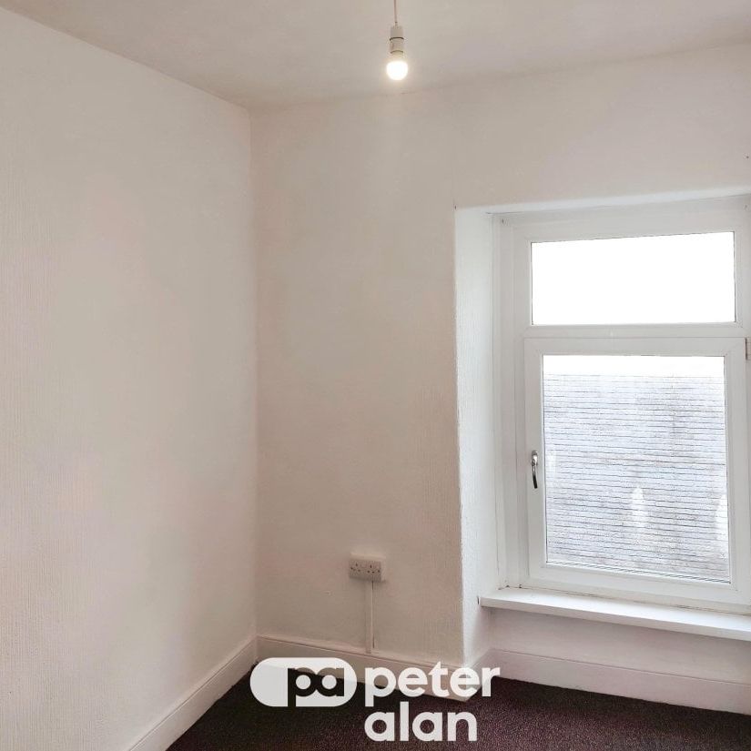 Llewellyn Street, PORT TALBOT - Photo 1