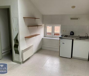Location Appartement 1 pièce 19m² BOURG EN BRESSE 01000 - Photo 4