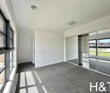 Brand New Four-bedroom house - Photo 6