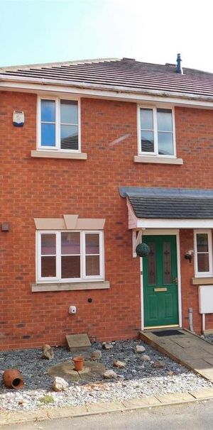 3 bedroom semi-detached house to rent - Photo 1