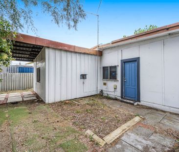 Character Home in Great Location! - Photo 1