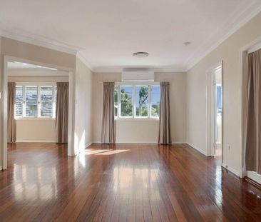 3 BEDROOM CHARACTER HOME IN CAMBOOYA - Photo 4