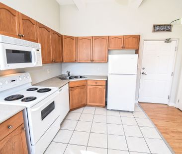 For Lease - 6365 DRUMMOND Road Unit# 114, Niagara Falls, Ontario - Photo 4