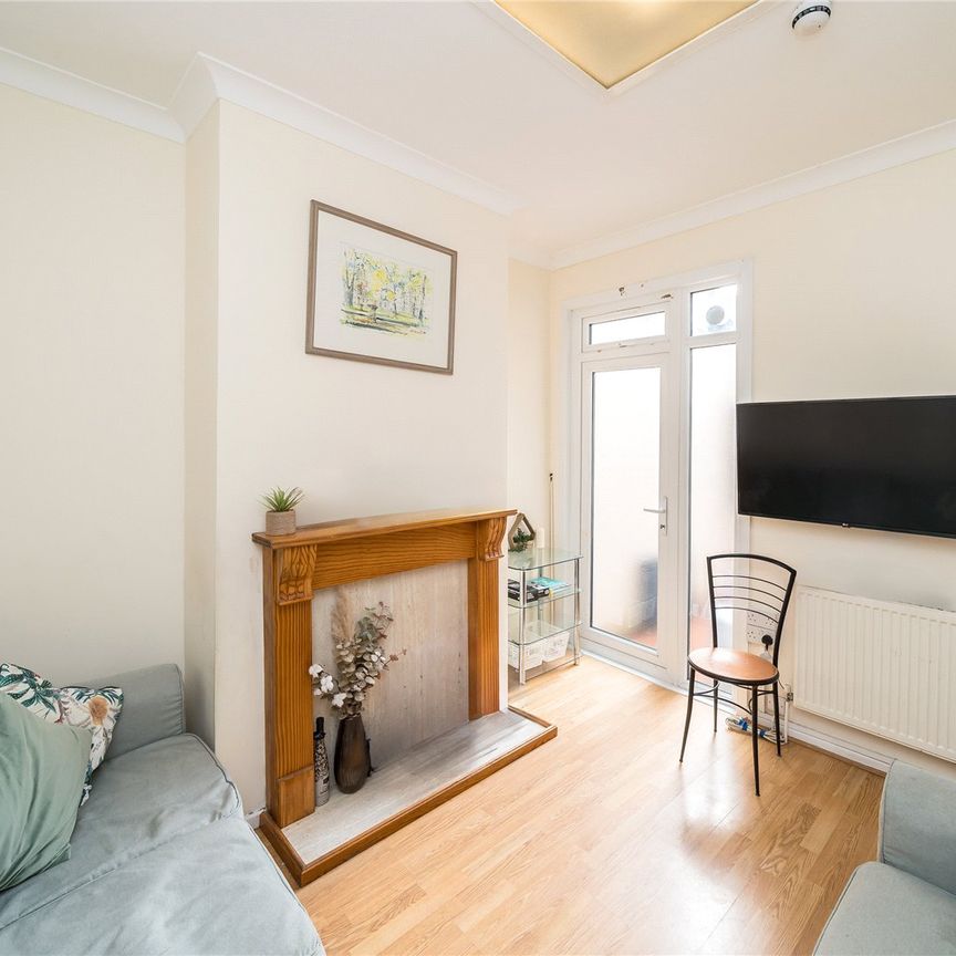 Gaskarth Road, Balham, SW12, London - Photo 1