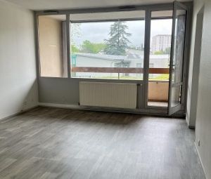 Location Appartement à ST MARTIN D HERES - Photo 5