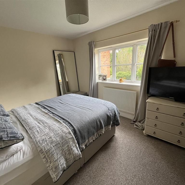 2 bedroom house to rent - Photo 1