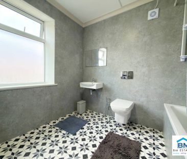 2 Bedroom Terraced - Photo 5