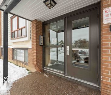 For Lease - 898 Elmsmere Road Unit# 8, Beacon Hill North - South an... - Photo 6