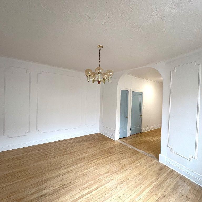Magnifique appartement 6 ½ lumineux – 4 chambres fermées – Parc Extension - Photo 1