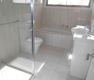 Stylish, Low-Maintenance Living in a Prime Preston Location - Photo 6