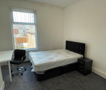 United Kingdom, Croydon Road, TS1 3HG, Middlesbrough - Photo 1