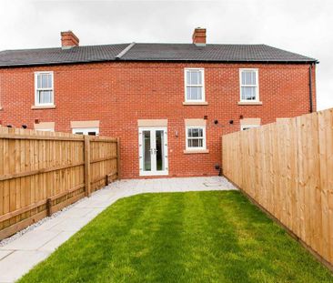 2 bedroom townhouse to rent - Photo 1