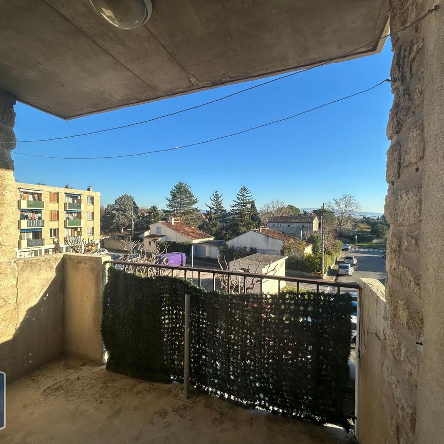 Location Appartement 3 pièces 53m² CARPENTRAS 84200 - Photo 1