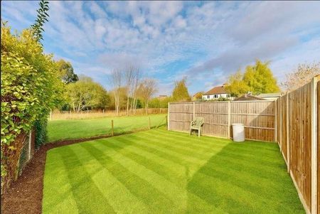 Costons Lane, Greenford, UB6 - Photo 4