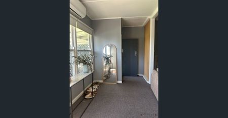 Close to Town - Photo 2