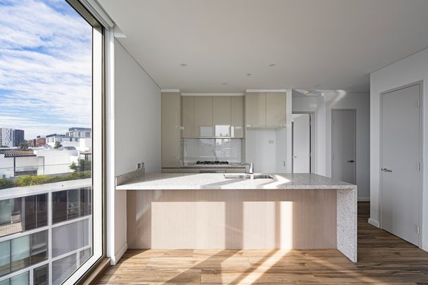 City View I Light & Sunny I Pool & Gym - Photo 1