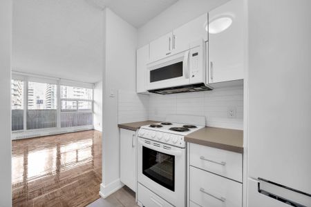 For Lease - 33 Isabella Street Unit# 2407, Toronto, Ontario - Photo 3