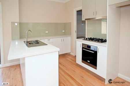 2/124 Brunswick Road, MITCHAM - Photo 3