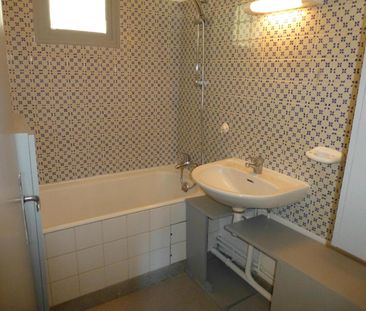 Location Appartement 4 pièces 73m² AUBENAS 07200 - Photo 5