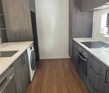 2/323 Lincoln Rd, Addington - Photo 5