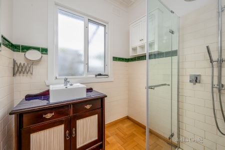 8 Hay Street, Preston VIC 3072 - House For Rent | Domain - Photo 4