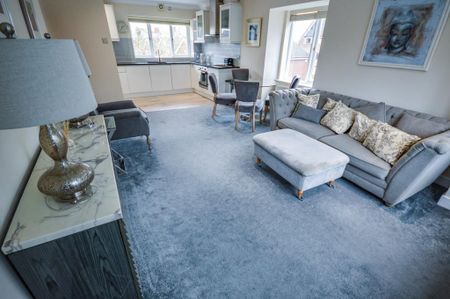 2 bedroom apartment to rent - Photo 2