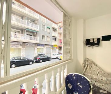 2 BEDROOM APARTMENT - TORREVIEJA - Foto 6