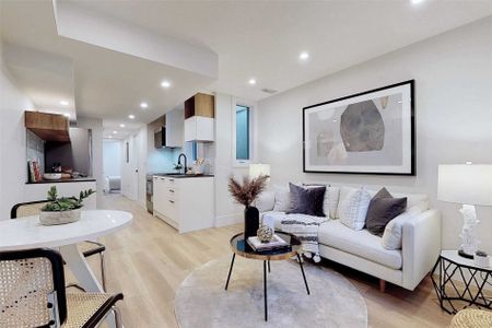 For Lease - 26 Henderson Avenue Unit# Lower, Toronto, Ontario - Photo 4